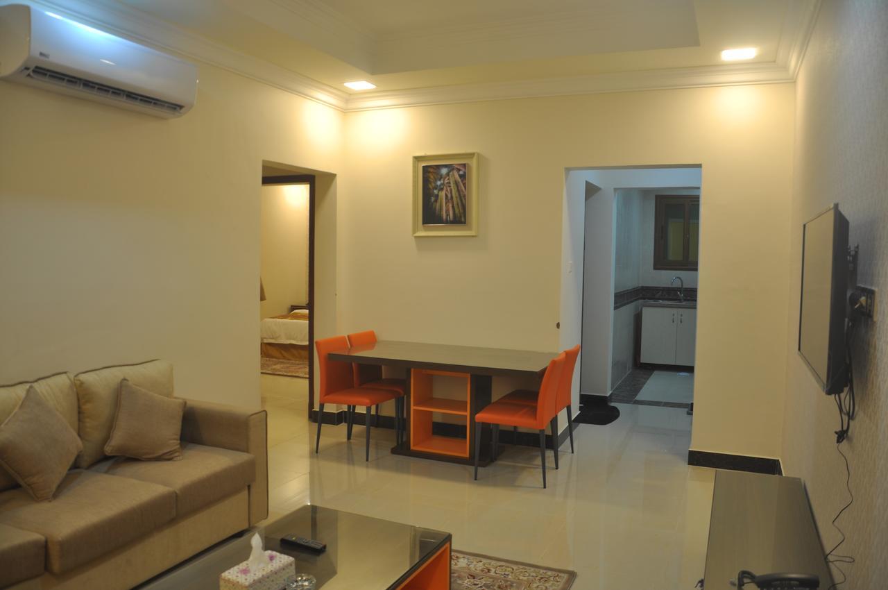 Almanzel Althahabi Aparthotel Dammam Buitenkant foto