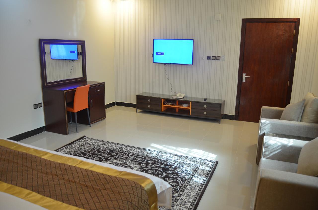 Almanzel Althahabi Aparthotel Dammam Buitenkant foto