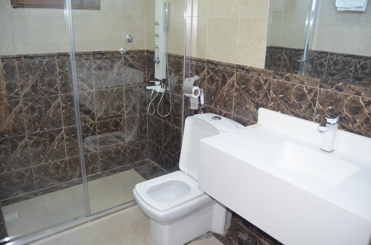 Almanzel Althahabi Aparthotel Dammam Buitenkant foto