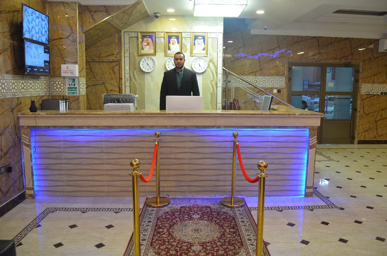 Almanzel Althahabi Aparthotel Dammam Buitenkant foto