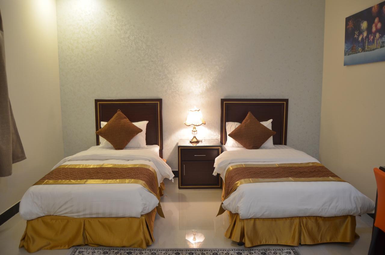 Almanzel Althahabi Aparthotel Dammam Buitenkant foto