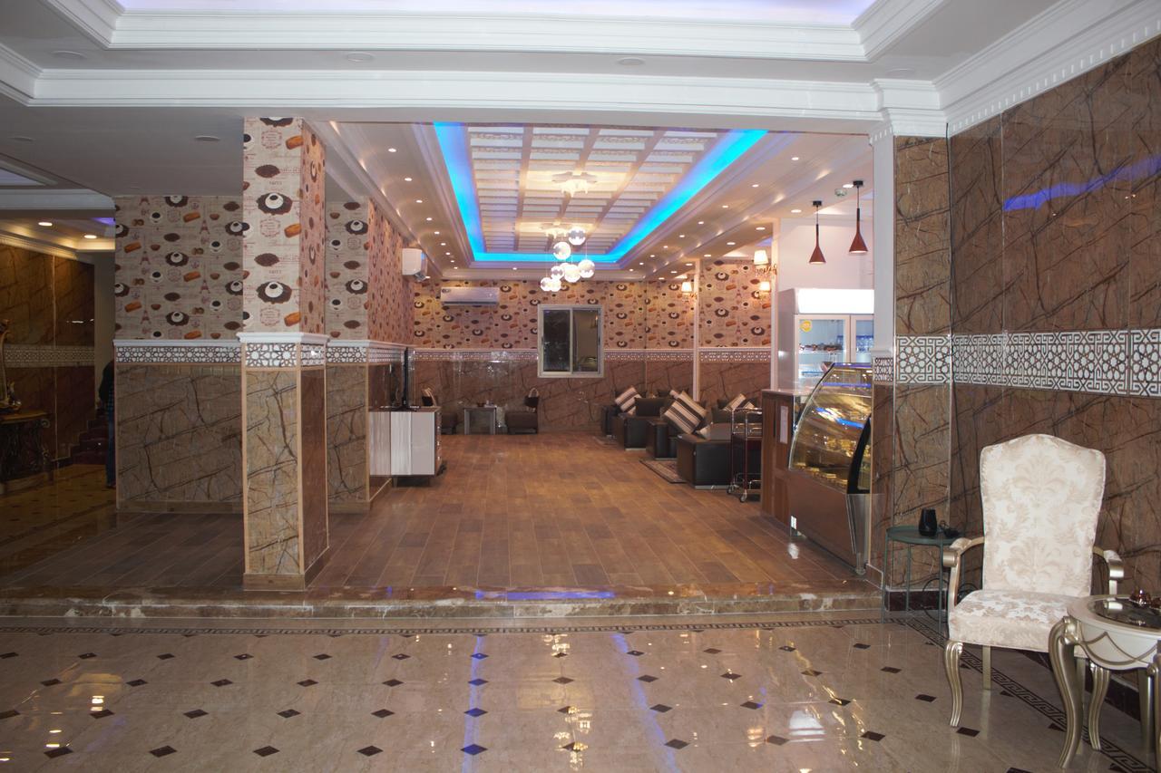 Almanzel Althahabi Aparthotel Dammam Buitenkant foto