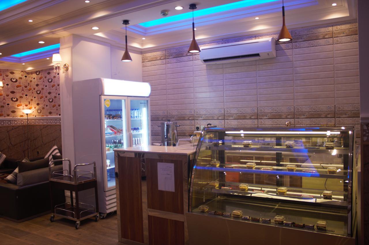 Almanzel Althahabi Aparthotel Dammam Buitenkant foto